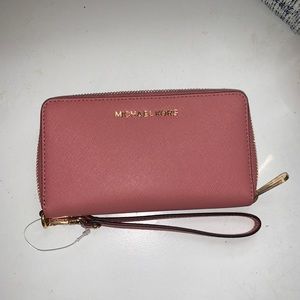 Michael Kors wristlet